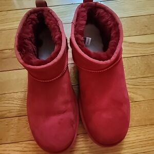 Ugg Ultra Mini Red Ankle Boots